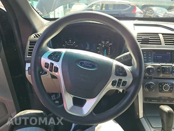 2015 Ford Explorer – miniatura 10
