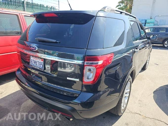 2015 Ford Explorer – miniatura 4