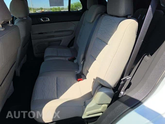 2015 Ford Explorer – miniatura 13
