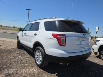 2015 Ford Explorer – miniatura 2