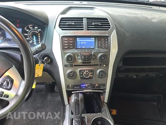 2015 Ford Explorer – miniatura 11