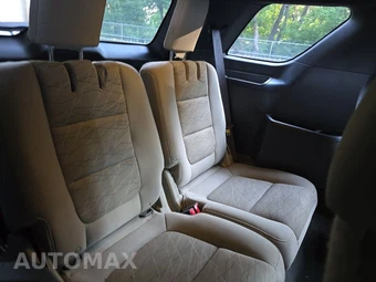 2015 Ford Explorer – miniatura 14