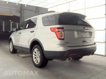 2015 Ford Explorer – miniatura 6
