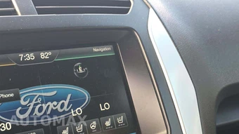 2015 Ford Explorer Limited – miniatura 24
