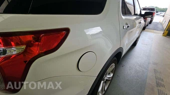 2015 Ford Explorer Limited – miniatura 32