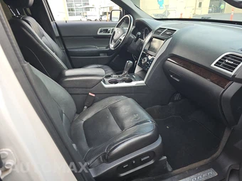 2015 Ford Explorer Limited – miniatura 8