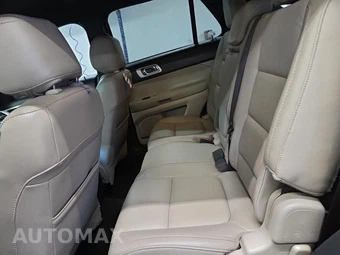 2015 Ford Explorer Limited - miniatura 16