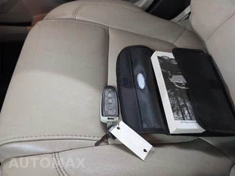 2015 Ford Explorer Limited - miniatura 21