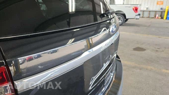 2015 Ford Explorer Limited – miniatura 22