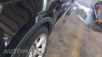 2015 Ford Explorer Limited – miniatura 25