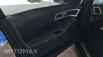 2015 Ford Explorer Limited – miniatura 37