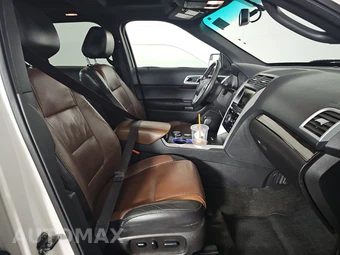 2015 Ford Explorer Limited - miniatura 8