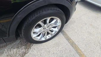 2015 Ford Explorer Limited - miniatura 27