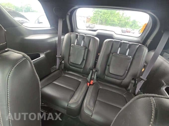 2015 Ford Explorer Sport – miniatura 14