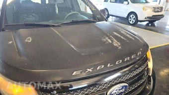 2015 Ford Explorer Sport – miniatura 2