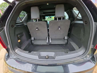 2015 Ford Explorer Sport - miniatura 15