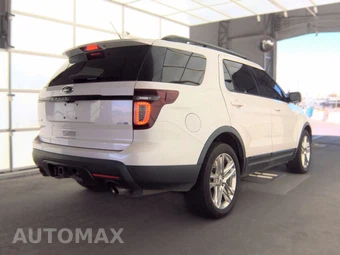 2015 Ford Explorer Sport – miniatura 4
