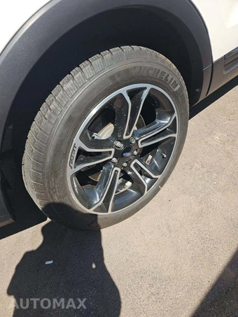 2015 Ford Explorer Sport – miniatura 25