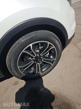 2015 Ford Explorer Sport – miniatura 26