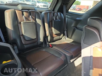 2015 Ford Explorer Sport - miniatura 14