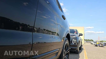 2015 Ford Explorer Sport - miniatura 26
