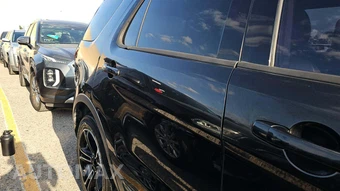 2015 Ford Explorer Sport - miniatura 32