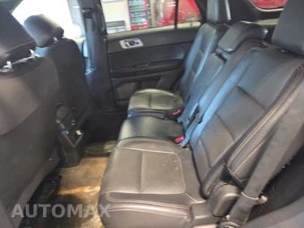 2015 Ford Explorer Sport – miniatura 13