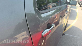 2015 Ford Explorer Sport – miniatura 26