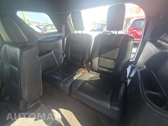 2015 Ford Explorer XLT - miniatura 14