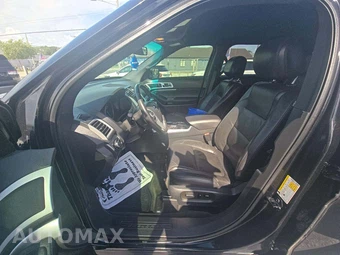 2015 Ford Explorer XLT - miniatura 6