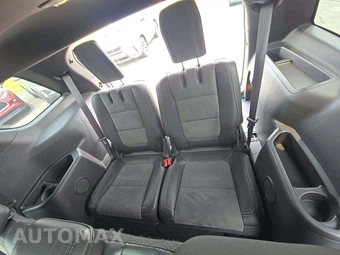 2015 Ford Explorer XLT – miniatura 11