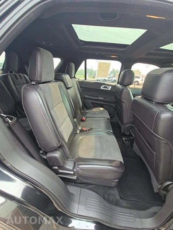 2015 Ford Explorer XLT – miniatura 14