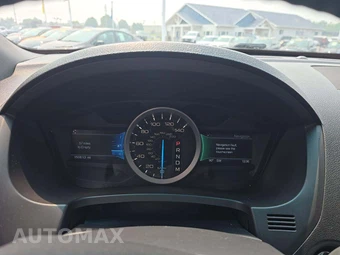 2015 Ford Explorer XLT – miniatura 6