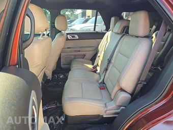 2015 Ford Explorer XLT - miniatura 13