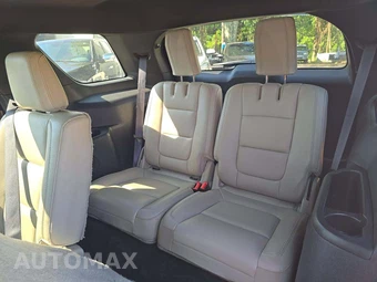 2015 Ford Explorer XLT - miniatura 14