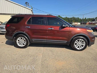 2015 Ford Explorer XLT - miniatura 4