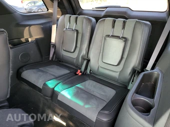 2015 Ford Explorer XLT - miniatura 14