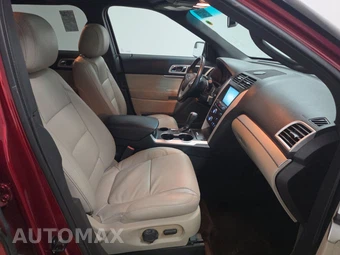 2015 Ford Explorer XLT - miniatura 8