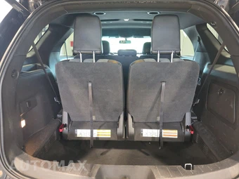 2015 Ford Explorer XLT – miniatura 16