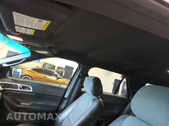 2015 Ford Explorer XLT – miniatura 17