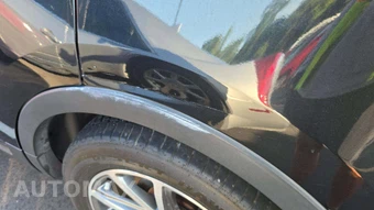 2015 Ford Explorer XLT – miniatura 22