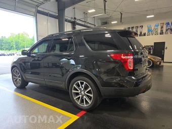 2015 Ford Explorer XLT – miniatura 6