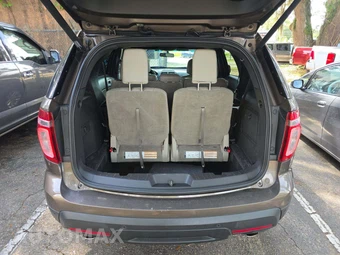 2015 Ford Explorer XLT – miniatura 15