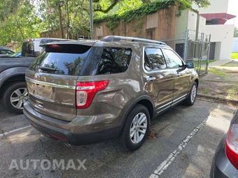 2015 Ford Explorer XLT – miniatura 3