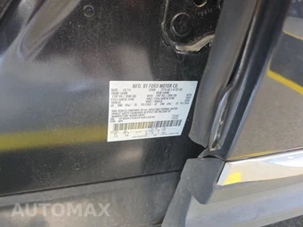 2015 Ford Explorer XLT – miniatura 15