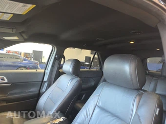 2015 Ford Explorer XLT – miniatura 18