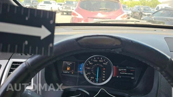2015 Ford Explorer XLT – miniatura 29