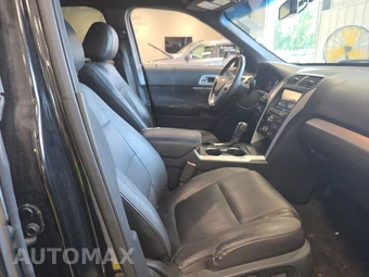 2015 Ford Explorer XLT – miniatura 8
