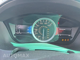 2015 Ford Explorer XLT – miniatura 12