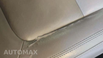 2015 Ford Explorer XLT – miniatura 37